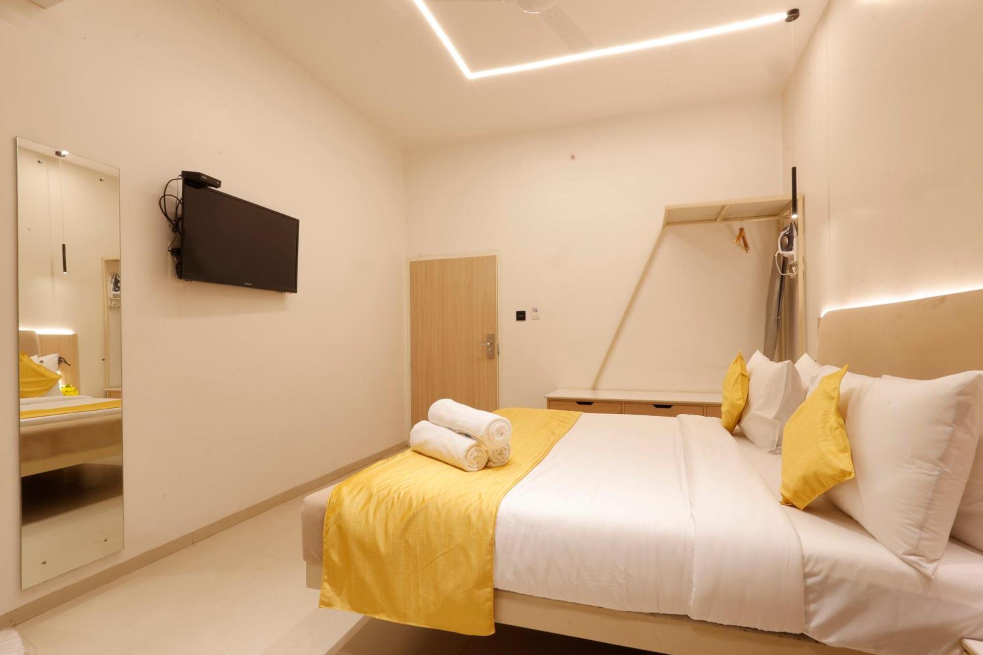 Varuna Hotel 3*