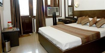Hotel Varuna