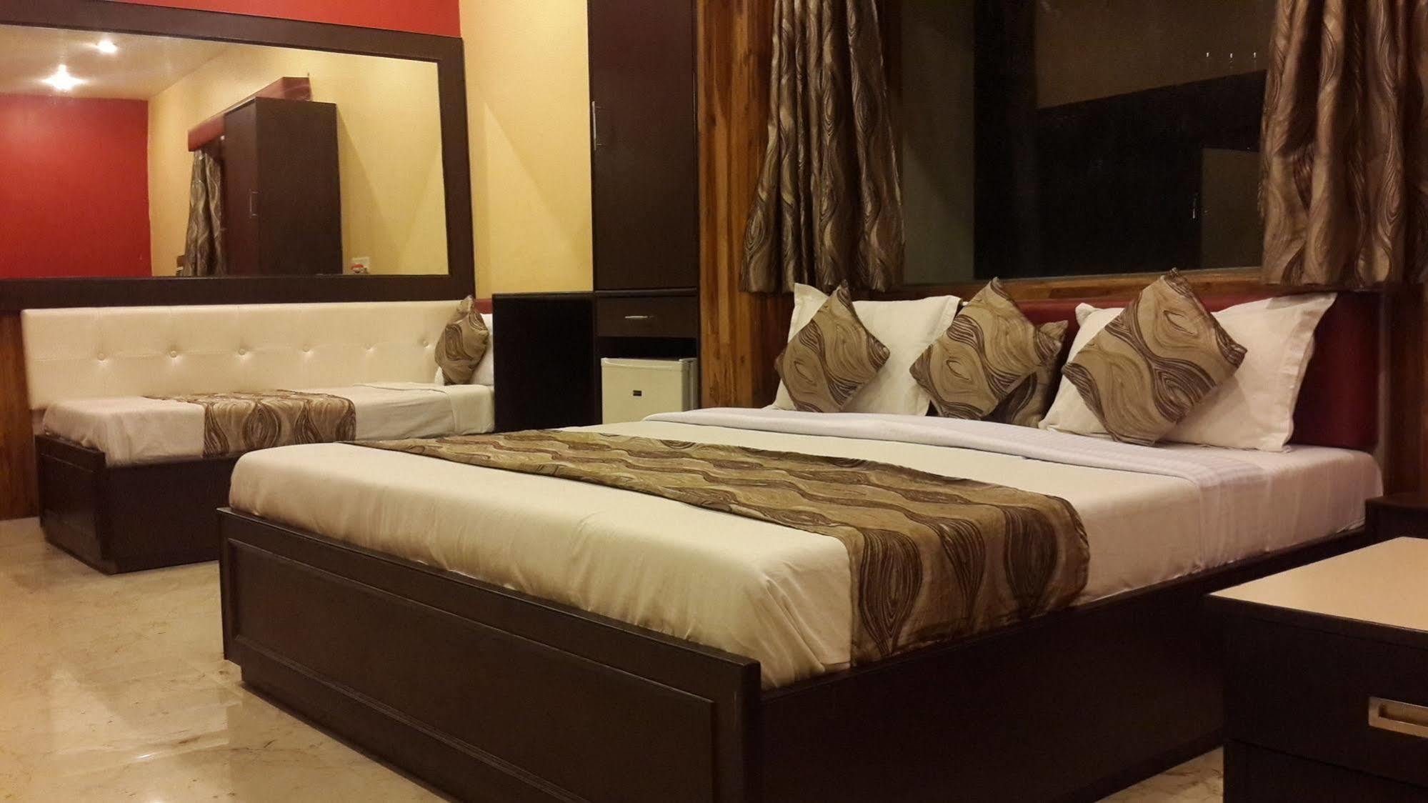 Varuna Hotel Varanasi