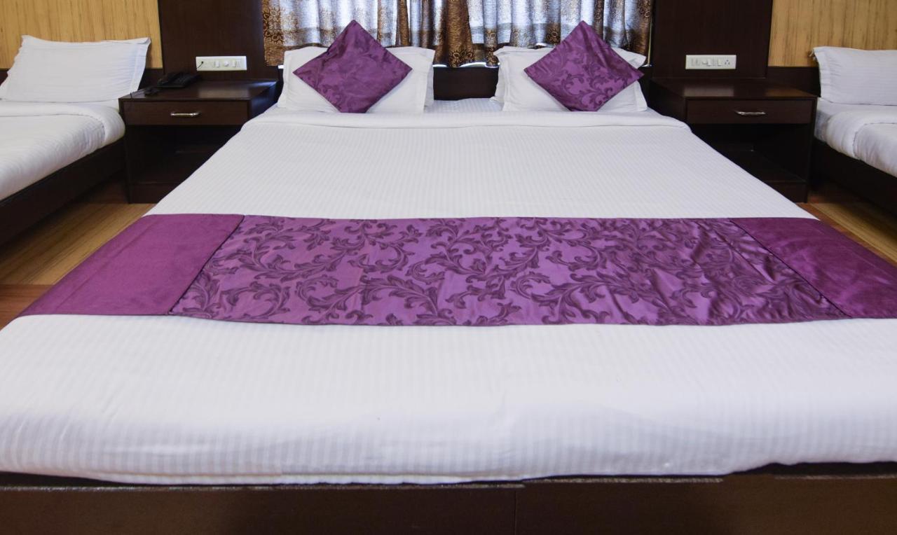 Varuna Hotel 3*